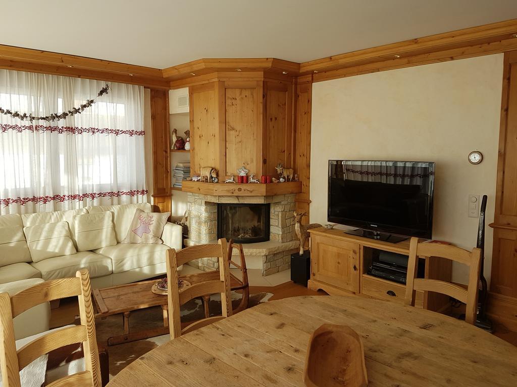 Appartement Clairiere Des Barzettes Avec Vue Magnifique Crans-Montana Dış mekan fotoğraf